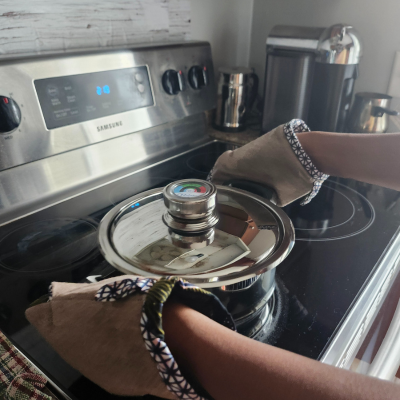 🧤 Mini gants de cuisine (lot de 2) – Pratiques, élégants et résistants à la chaleur