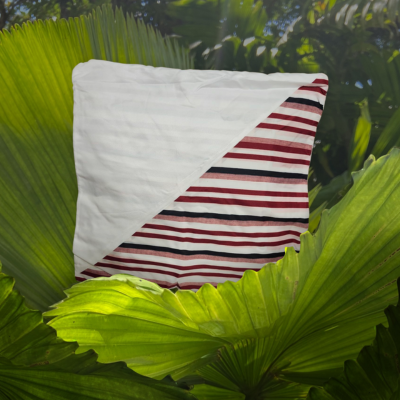 🛋️ Set of 2 pcs Settee cushion covers - Decorative, colorful and unique