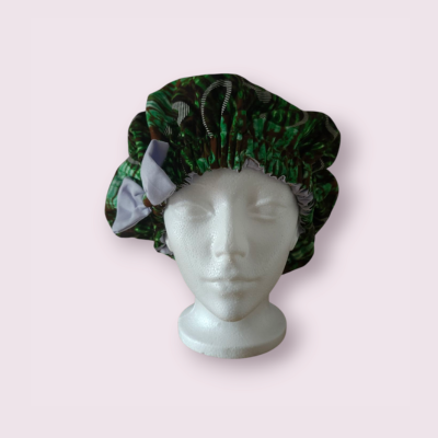 Printed fabric cap with bow - Everyday elegance and protection
