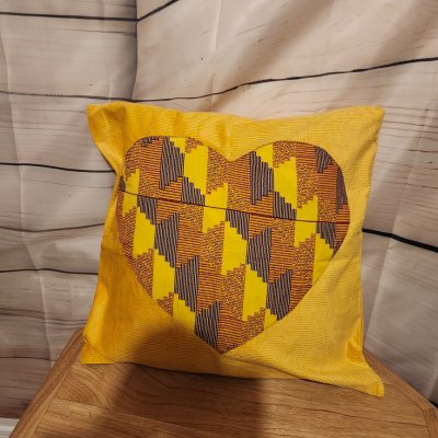 🛋️ Set of 2 pcs Printed fabric cushion cover - Authentic & colorful