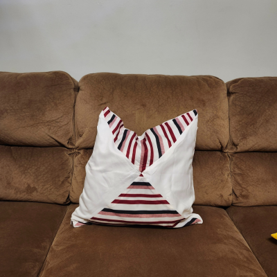 🛋️ Set of 2 pcs Settee cushion covers - Decorative, colorful and unique